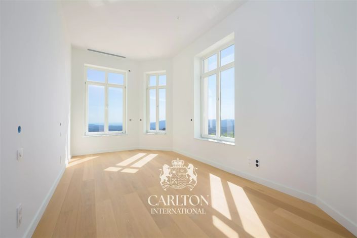 Image No.5-3 Bed Apartment for sale
