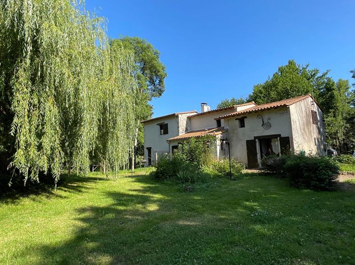 Image No.1-Maison de 3 chambres à vendre à Saint-Sernin