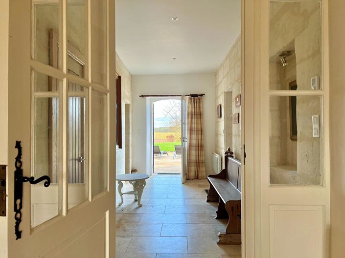 Image No.10-7 Bed House for sale