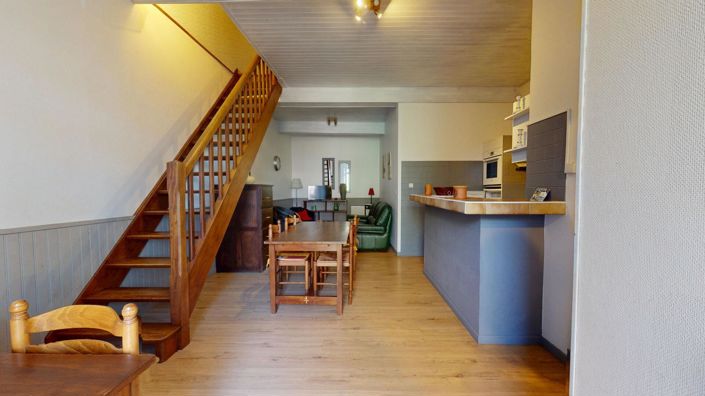 Image No.16-29 Bed House for sale