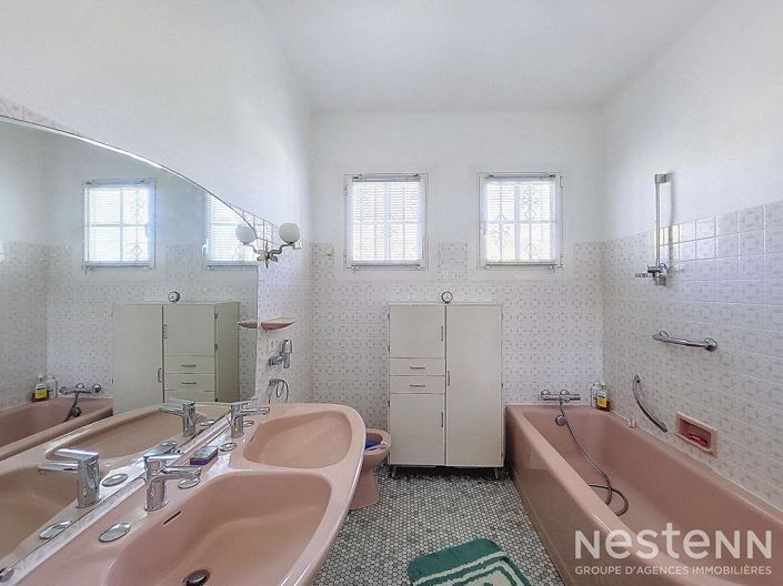 Image No.14-5 Bed House for sale