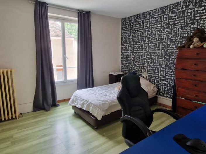 Image No.17-4 Bed House for sale