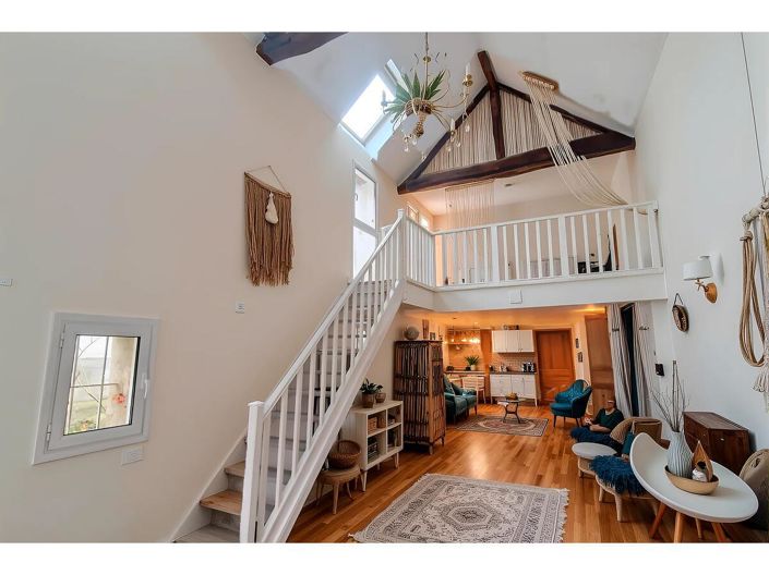 Image No.7-4 Bed House for sale