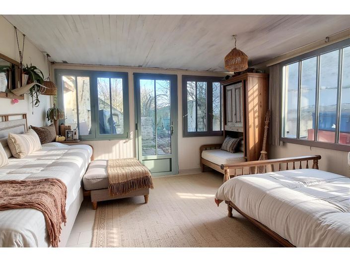 Image No.9-4 Bed House for sale