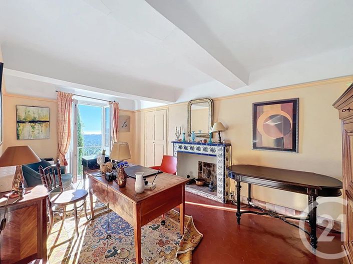 Image No.20-4 Bed House for sale