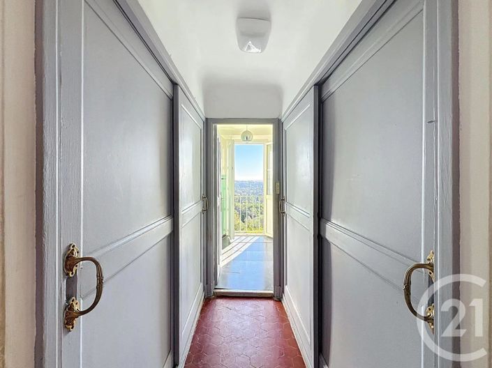 Image No.21-4 Bed House for sale