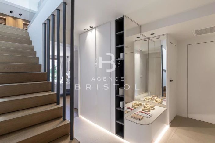 Image No.3-3 Bed Apartment for sale