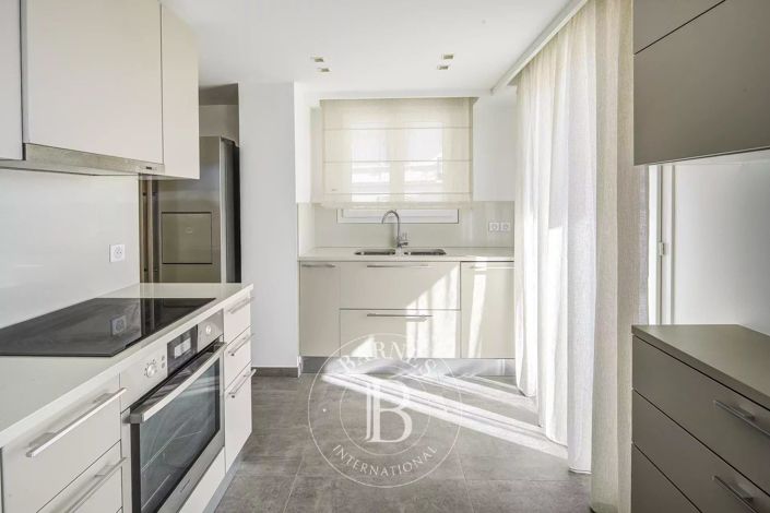 Image No.18-Appartement de 4 chambres à vendre à Cannes