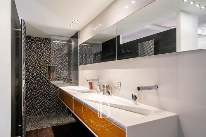 Image No.8-Appartement de 4 chambres à vendre à Antibes