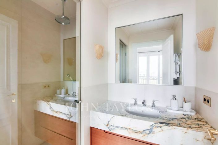 Image No.14-3 Bed Apartment for sale