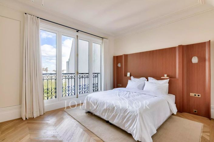 Image No.8-3 Bed Apartment for sale