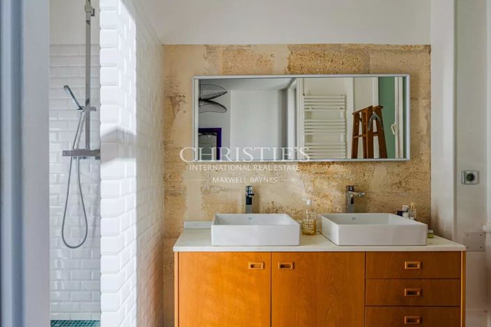 Image No.16-5 Bed House for sale