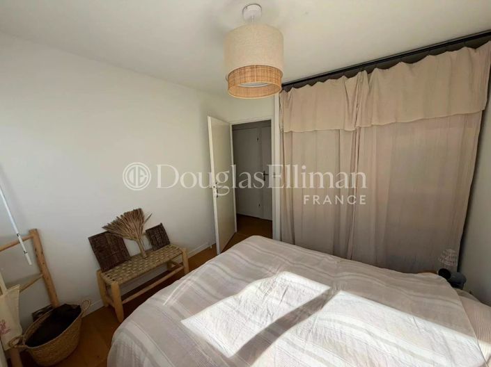 Image No.3-House for sale