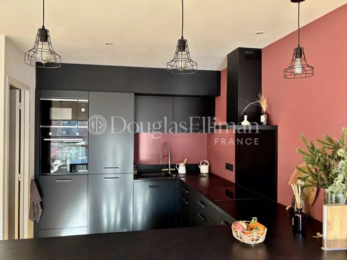 Image No.7-House for sale