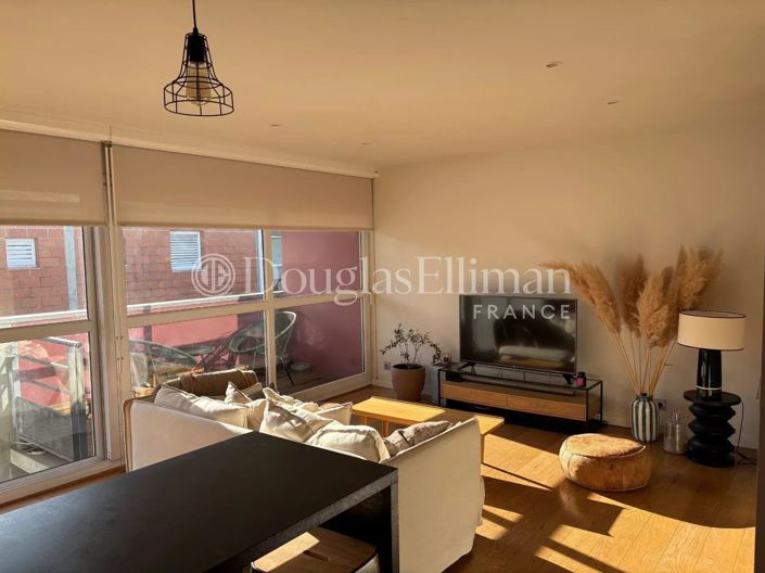 Image No.8-House for sale