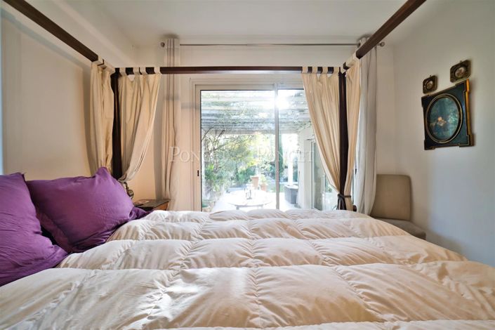 Image No.11-5 Bed House for sale