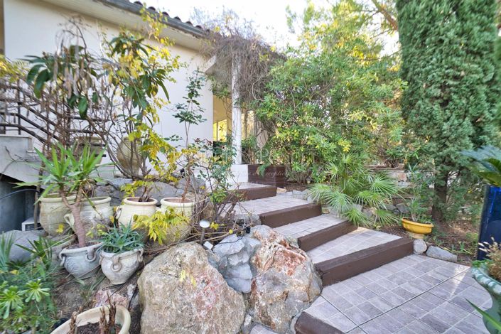 Image No.17-House for sale