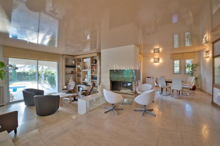 Image No.6-House for sale