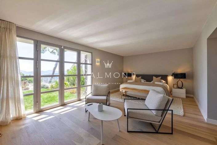 Image No.13-5 Bed House for sale