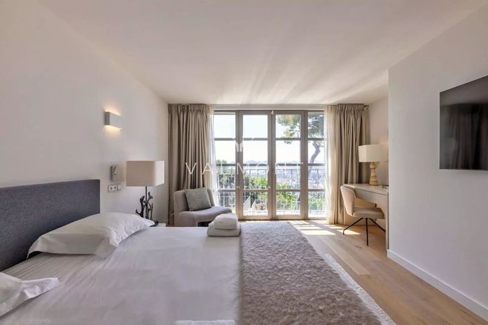 Image No.14-5 Bed House for sale