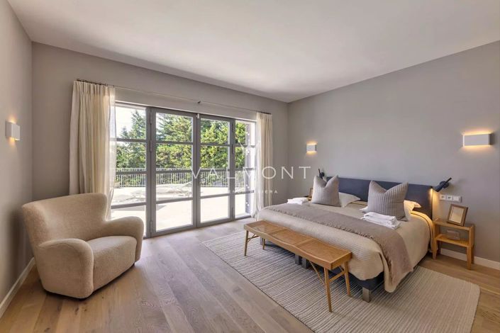 Image No.20-5 Bed House for sale