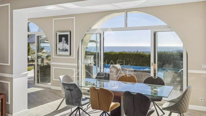 Image No.5-6 Bed House for sale