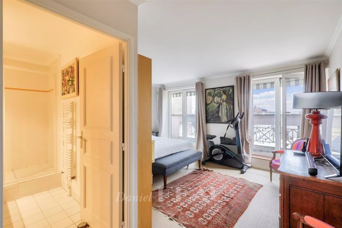 Image No.17-Appartement de 4 chambres à vendre à Suresnes