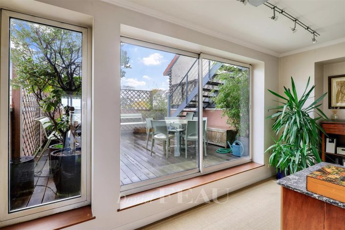 Image No.4-Appartement de 4 chambres à vendre à Suresnes