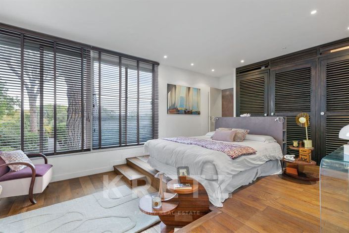 Image No.11-Appartement de 2 chambres à vendre à Saint-Tropez