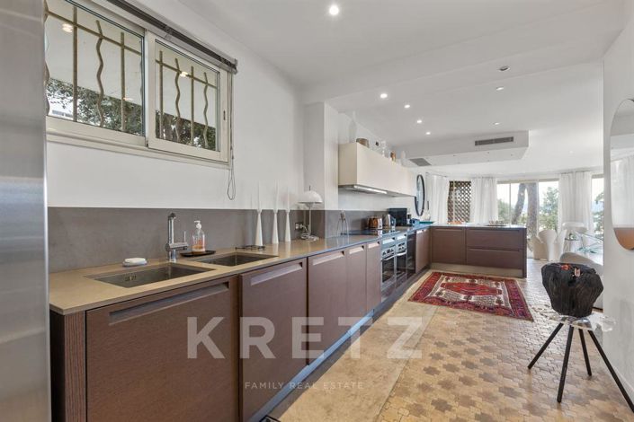 Image No.18-2 Bed Apartment for sale