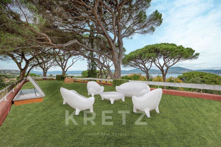 Image No.2-Appartement de 2 chambres à vendre à Saint-Tropez