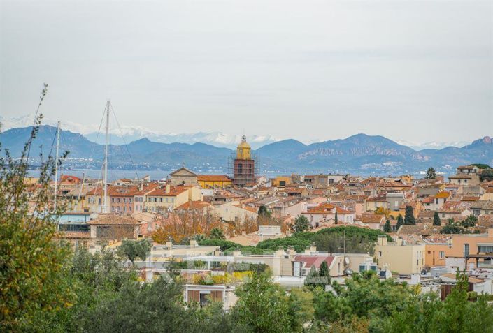 Image No.6-Appartement de 2 chambres à vendre à Saint-Tropez