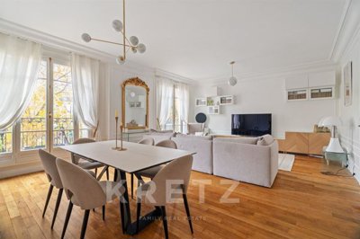 3 Bed Apartment for sale