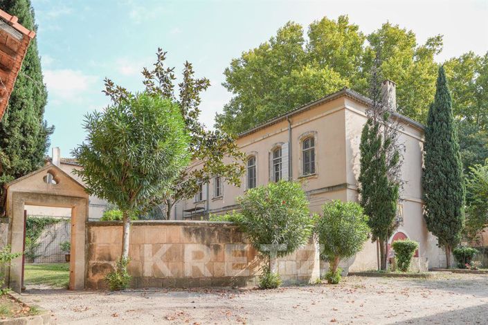 Image No.1-6 Bed House for sale