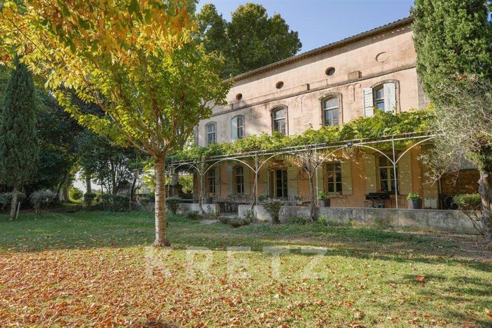 Image No.2-6 Bed House for sale