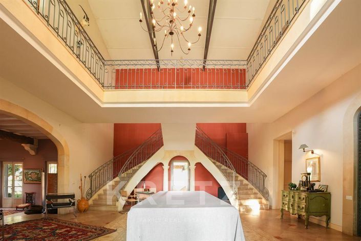 Image No.7-6 Bed House for sale