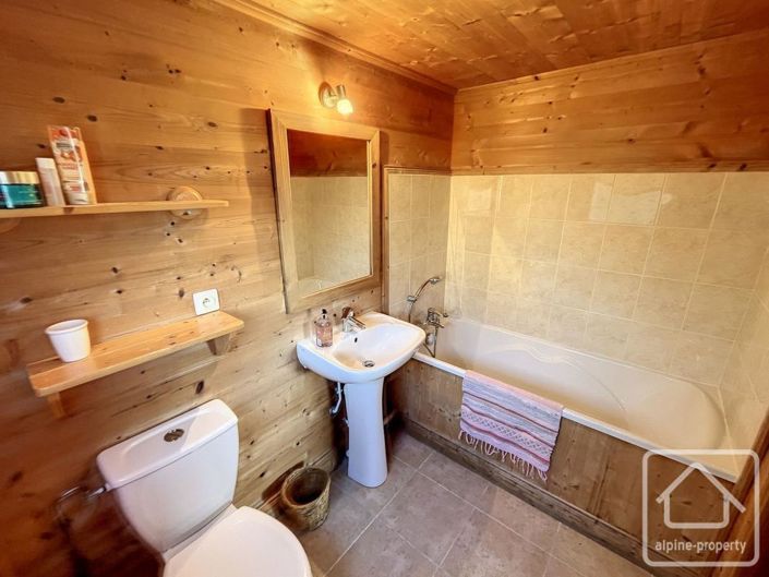 Image No.13-Propriété de 5 chambres à vendre à Haute-Savoie