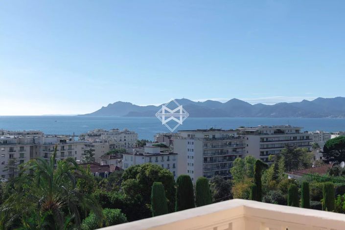 Image No.19-4 Bed Apartment for sale