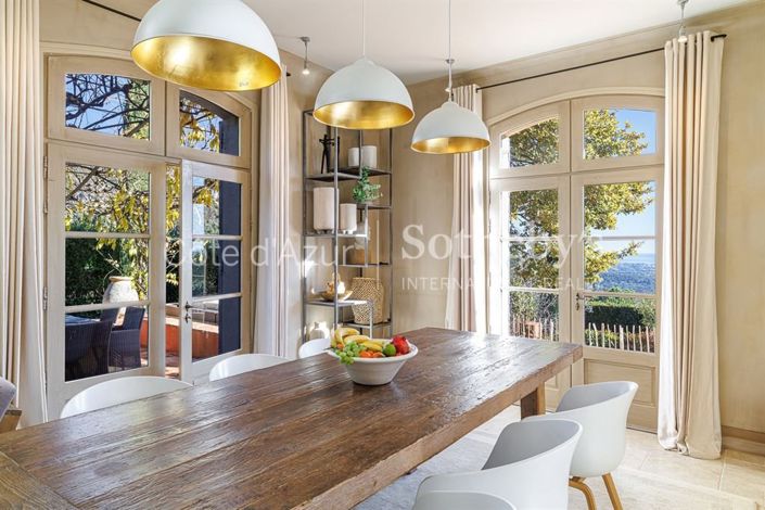 Image No.9-4 Bed Property for sale