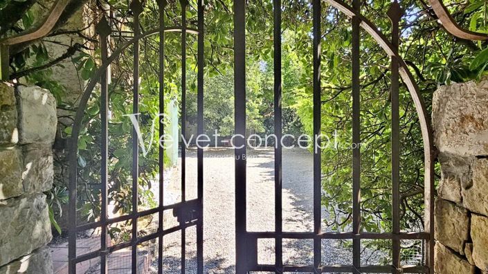 Image No.3-6 Bed House for sale