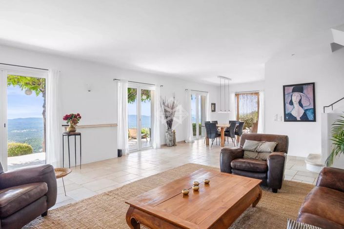 Image No.15-4 Bed House for sale