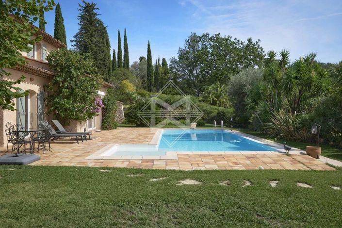 Image No.3-4 Bed House for sale