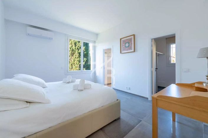 Image No.17-Maison de 4 chambres à vendre à Mougins