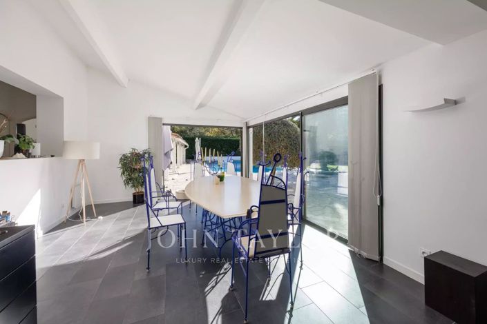 Image No.12-4 Bed House for sale