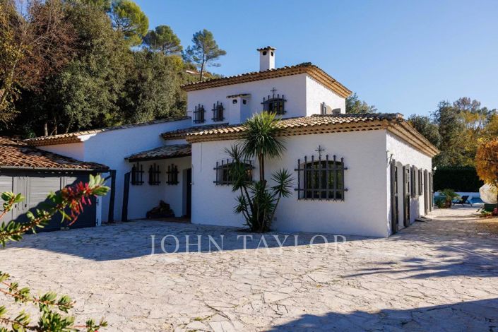 Image No.6-4 Bed House for sale