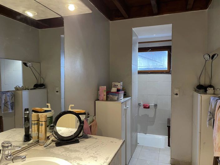 Image No.12-4 Bed House for sale