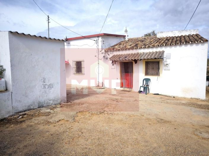 Image No.12-5 Bed House for sale