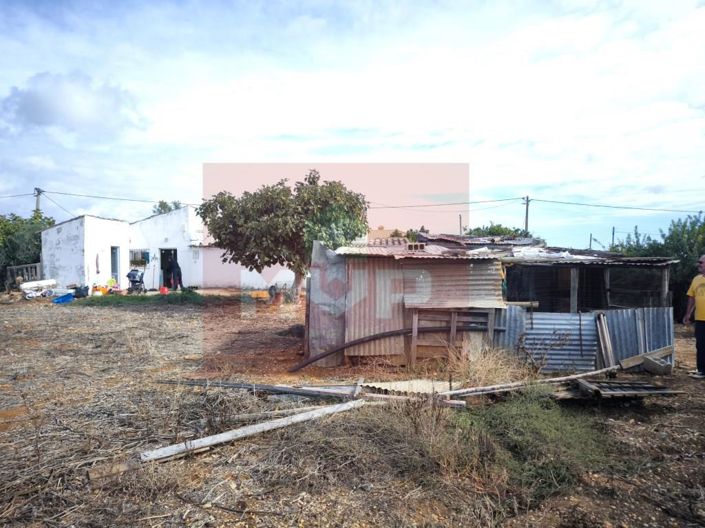 Image No.19-5 Bed House for sale