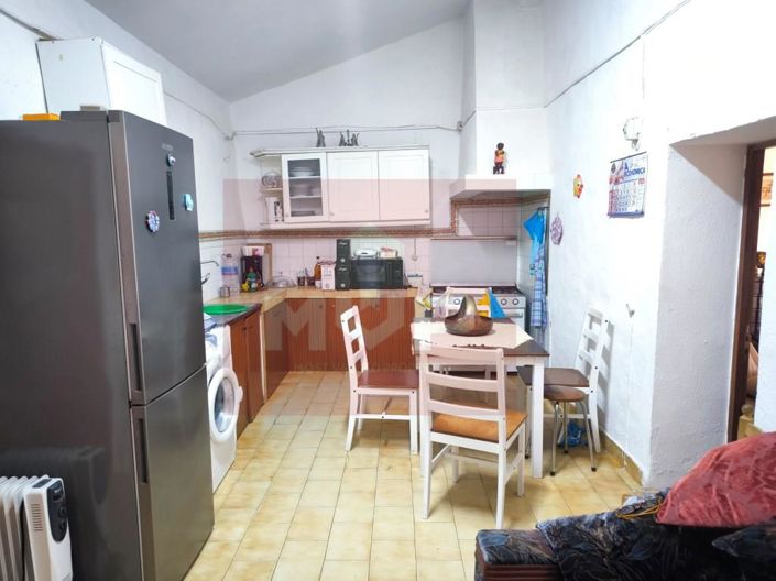 Image No.5-5 Bed House for sale