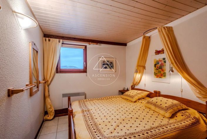 Image No.12-3 Bed Apartment for sale